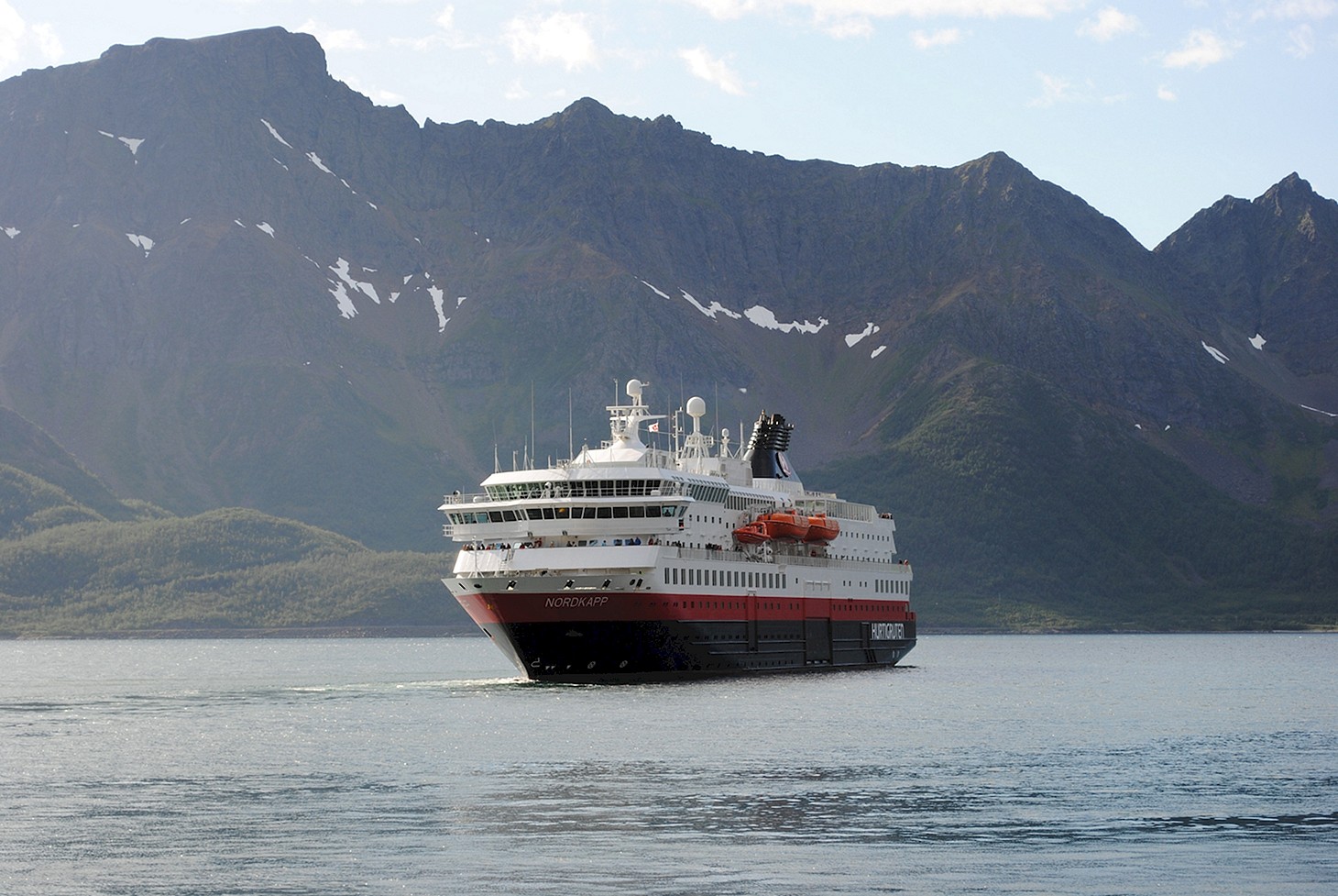 Океанский лайнер Норвегия